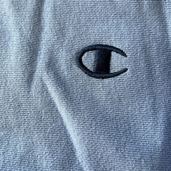 Urban Outfitters Champion Purple Crewneck sweater XS reverse weave - Picture 5 of 15